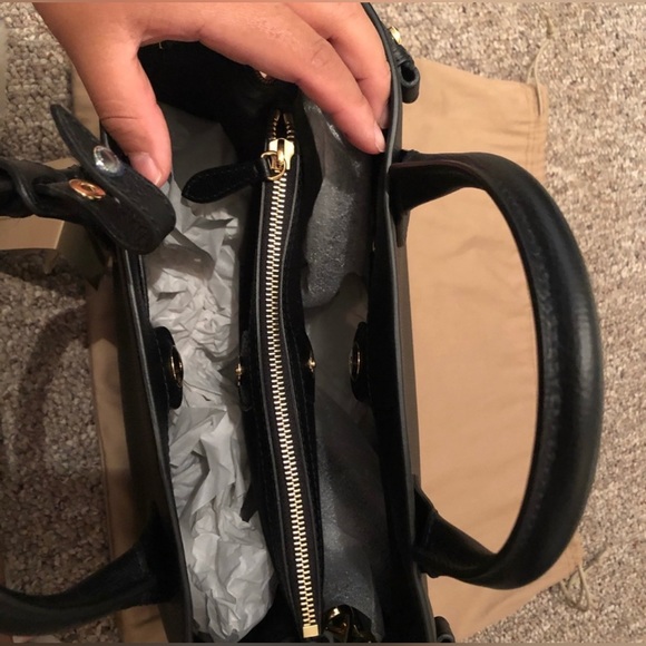 Burberry handbag - Picture 4 of 7